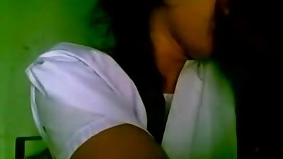 wwwindiangirlstk индийский девушка Любительское поцелуи ММС скандал