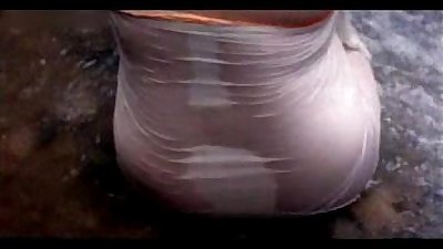 भारतीय चाची hot नदी स्नान पहने पॉन्टी और nips दिखाई